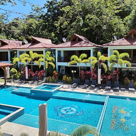 Bungalows Beachfront Hotel Punta Uva Exterior photo