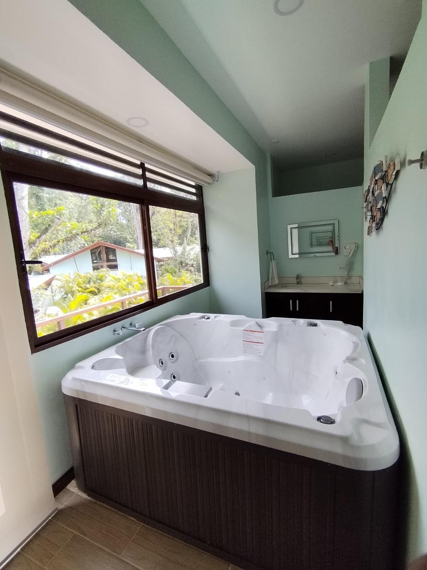 Bungalows Beachfront Hotel Punta Uva Exterior photo
